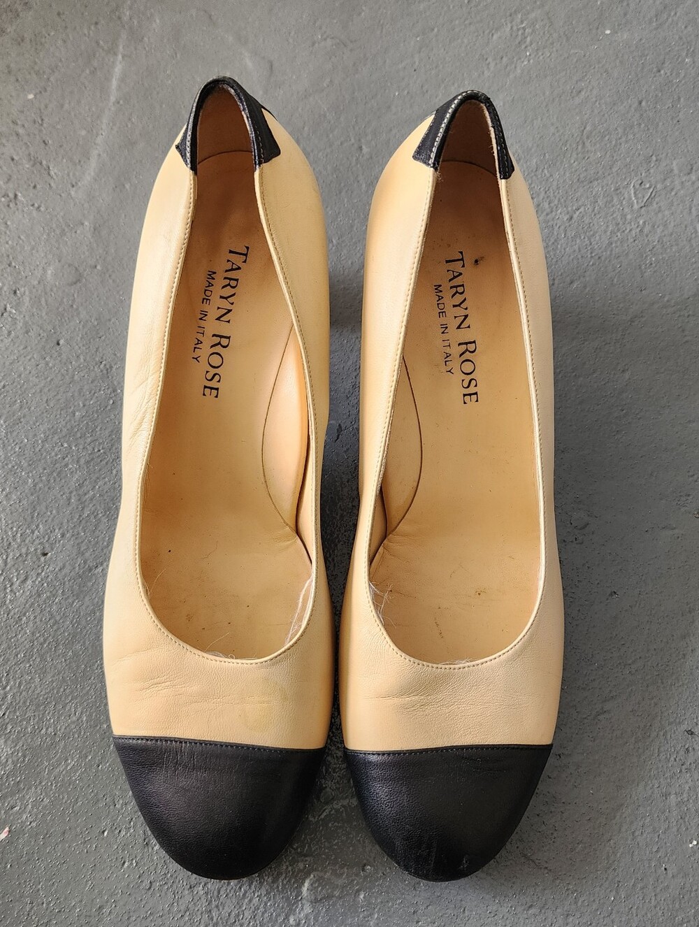 Taryn Rose Two Tone Pumps Genuine Leather US 10 Office Preppy Business Casual